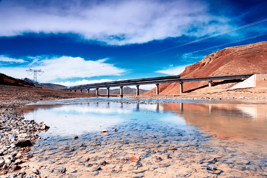 合縱新材助力川藏工程建設(圖3) 合縱新材助力川藏工程建設(圖3)